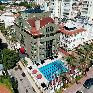 Otel Lara Park